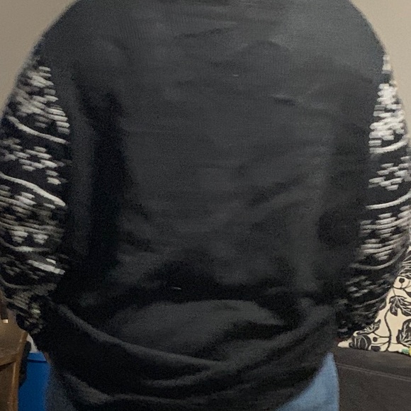 Unique Reindeer super soft sweater. - Picture 7 of 7